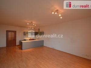 Pronájem bytu 2+kk, Praha - Kamýk, Otradovická, 68 m2