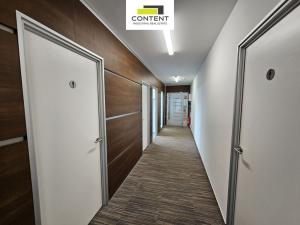 Pronájem kanceláře, Nová Paka, Pražská, 300 m2