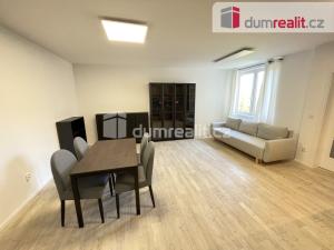 Pronájem bytu 2+kk, Praha - Kunratice, Velké Kunratické, 57 m2