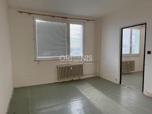 Pronájem bytu 1+1, Chomutov, Jirkovská, 35 m2