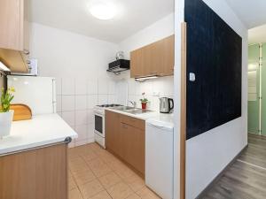 Pronájem bytu 2+kk, Praha - Krč, Na strži, 53 m2