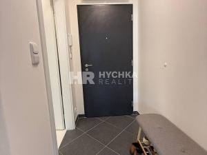 Pronájem bytu 1+kk, Praha - Třebonice, Thomasova, 32 m2