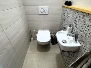 Prodej rodinného domu, Neuměřice, 171 m2