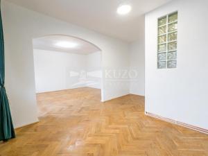 Pronájem bytu 3+1, Rousínov - Čechyně, 80 m2