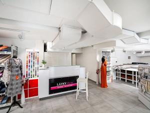 Prodej obchodního prostoru, Praha - Holešovice, Jateční, 244 m2