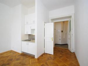 Pronájem kanceláře, Praha - Staré Město, Martinská, 32 m2