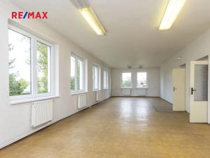 Pronájem kanceláře, Pardubice, Husova, 242 m2