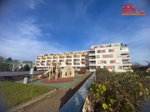 Prodej bytu 2+kk, Praha - Uhříněves, Nové náměstí, 57 m2