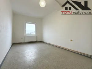 Pronájem bytu 2+1, Jaroměř, Husova, 65 m2