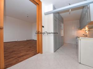 Pronájem bytu 3+1, Praha - Záběhlice, Sněženková, 75 m2