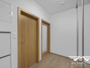 Pronájem bytu 2+kk, Praha - Prosek, Kytlická, 53 m2