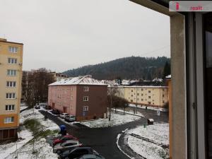 Pronájem bytu 2+1, Karlovy Vary, Přátelství, 56 m2