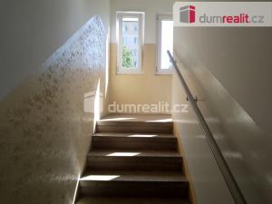 Pronájem bytu 2+1, Karlovy Vary, Přátelství, 56 m2