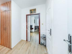 Pronájem bytu 3+1, Praha - Háje, Plickova, 73 m2