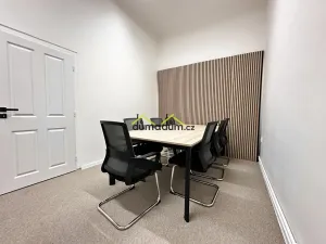 Pronájem kanceláře, Praha, Pernerova, 88 m2