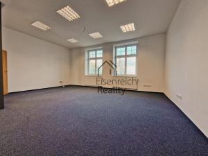 Pronájem kanceláře, Hradec Králové - Nový Hradec Králové, Na Brně, 250 m2