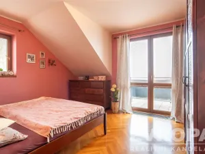 Prodej činžovního domu, Praha - Lipence, 958 m2