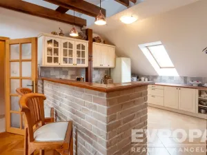 Prodej činžovního domu, Praha - Lipence, 958 m2