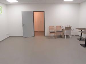 Pronájem obchodního prostoru, Český Brod, Suvorovova, 27 m2
