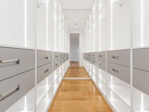 Pronájem bytu 6+kk a větší, Vestec, V Lukách, 313 m2