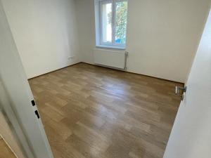 Pronájem bytu 1+1, Opava, Polní, 40 m2