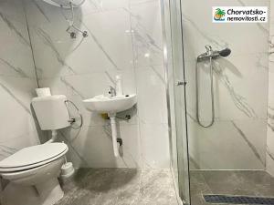 Prodej vily, Novalja, Chorvatsko, 150 m2