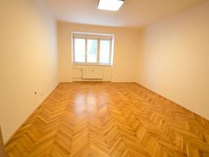 Pronájem bytu 2+1, Praha - Žižkov, Na hlídce, 77 m2