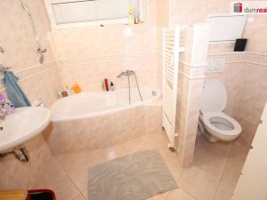 Pronájem bytu 2+kk, Karlovy Vary - Stará Role, Nejdlova, 74 m2