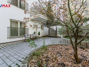 Prodej bytu 1+kk, Praha - Vinohrady, Rubešova, 36 m2