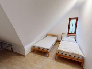 Pronájem bytu 3+kk, Vítkovice, 97 m2