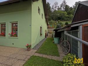 Prodej rodinného domu, Bělá pod Bezdězem, Táborová, 2050 m2