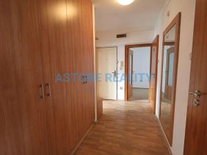 Pronájem bytu 3+1, Praha - Radotín, Kraslická, 83 m2