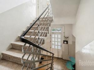 Prodej bytu 2+kk, Praha - Žižkov, U kněžské louky, 43 m2