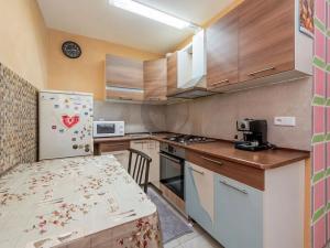 Prodej bytu 2+kk, Praha - Prosek, Lovosická, 39 m2