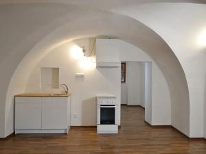 Pronájem bytu 2+kk, Roudnice nad Labem, Havlíčkova, 33 m2