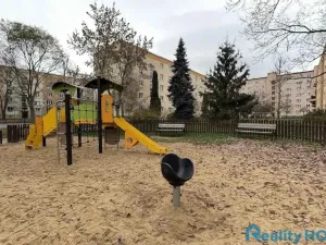 Prodej bytu 2+1, Praha - Malešice, Tuchorazská, 51 m2