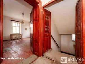 Prodej rodinného domu, Hostín u Vojkovic, 420 m2