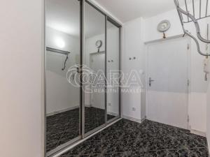 Pronájem bytu 1+1, Praha, U Zahradního města, 48 m2