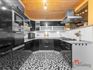 Prodej ubytování, Strážné, 650 m2