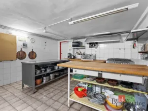 Prodej ubytování, Strážné, 650 m2