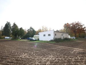 Prodej komerčního pozemku, Nespeky, 7717 m2