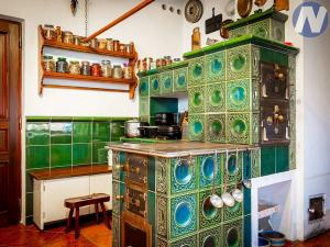 Prodej vícegeneračního domu, Paračov, 388 m2