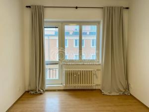 Pronájem bytu 2+1, Praha - Vinohrady, Písecká, 53 m2