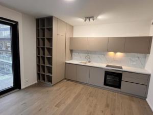 Pronájem bytu 2+1, Praha - Modřany, Československého exilu, 60 m2