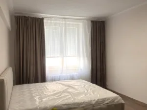 Pronájem bytu 2+1, Karlovy Vary, K. Čapka, 57 m2