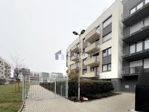 Pronájem bytu 1+kk, Praha, Do zahrádek I, 32 m2