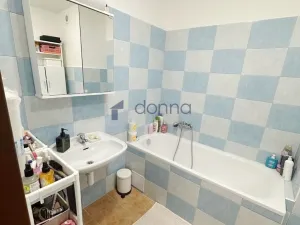 Pronájem bytu 3+kk, Praha, Křejpského, 68 m2