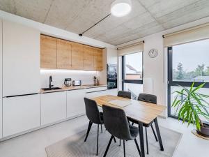 Pronájem bytu 2+kk, Praha - Zličín, Na Radosti, 67 m2