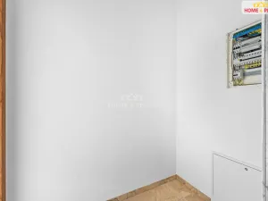 Pronájem bytu 2+kk, Chrášťany - Bylany, 33 m2