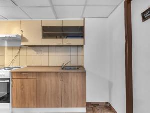 Pronájem bytu 1+kk, Hradec Králové, S. K. Neumanna, 26 m2